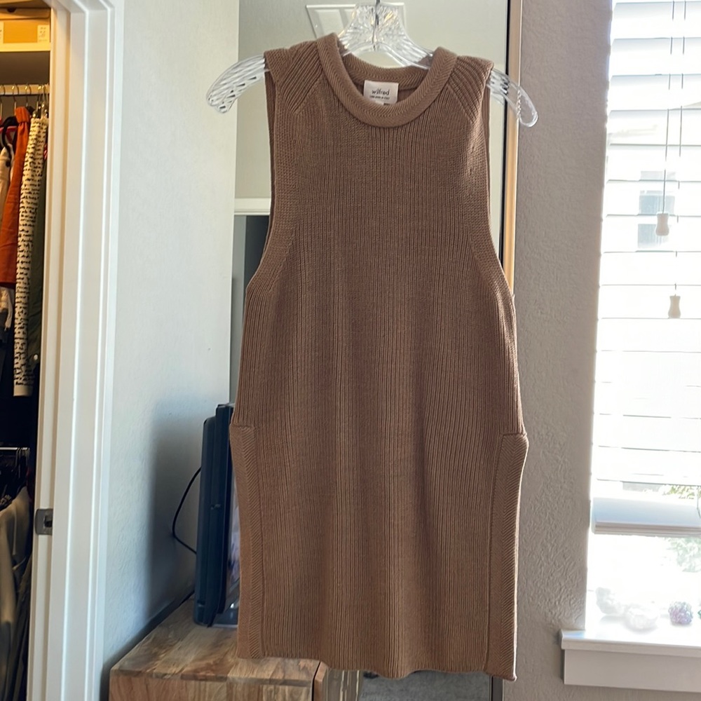 Wilfred Harper Sweater. Camel. Size Medium.